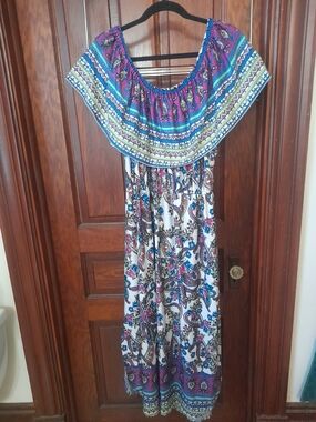 Boho Off-Shoulder Maxi Dress in Purple and White